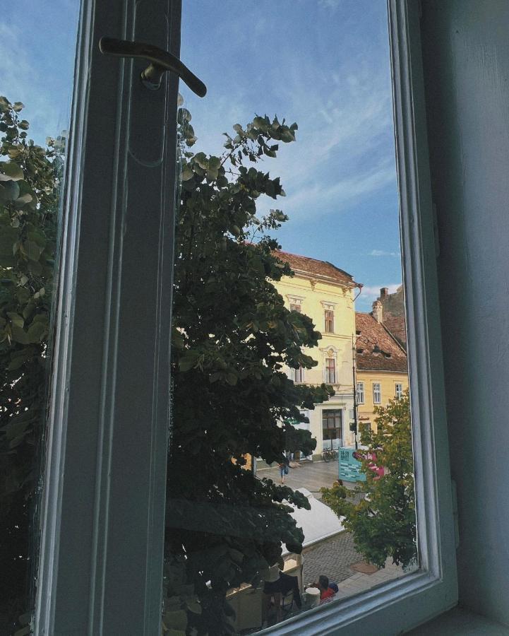 Luxuroom Sibiu Esterno foto