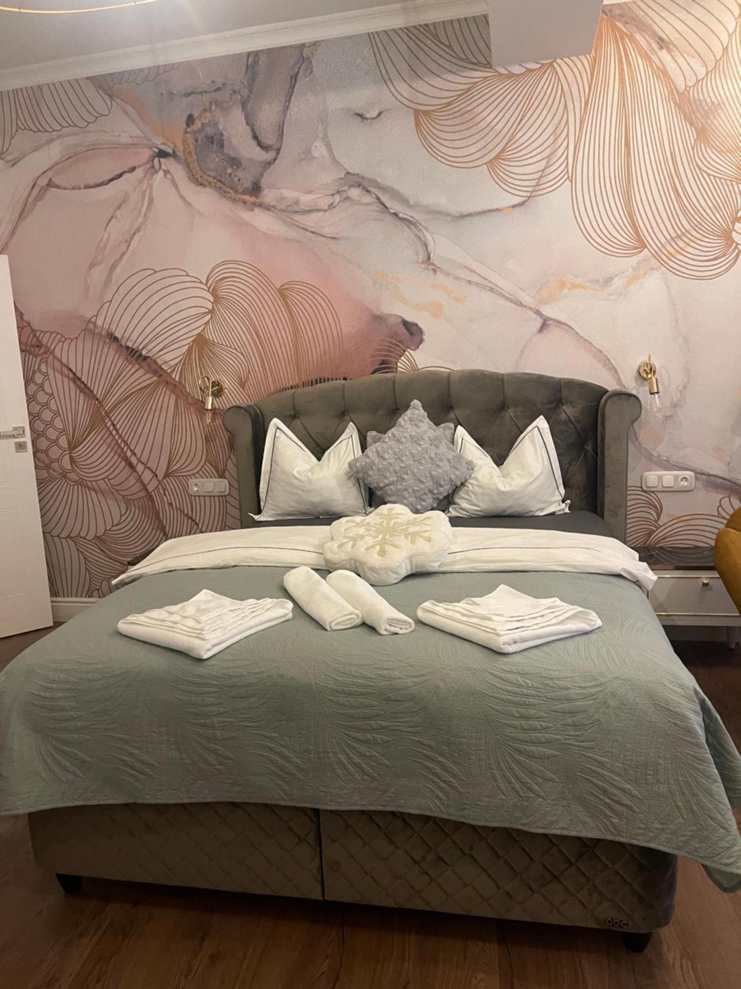 Luxuroom Sibiu Esterno foto
