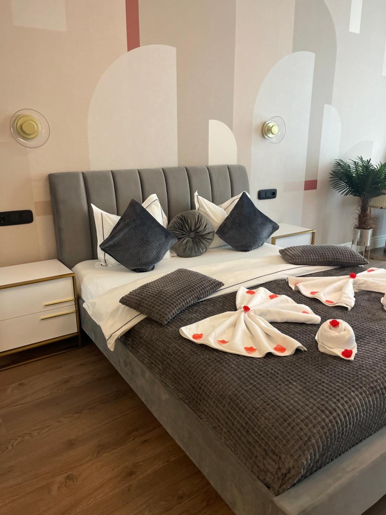 Luxuroom Sibiu Esterno foto
