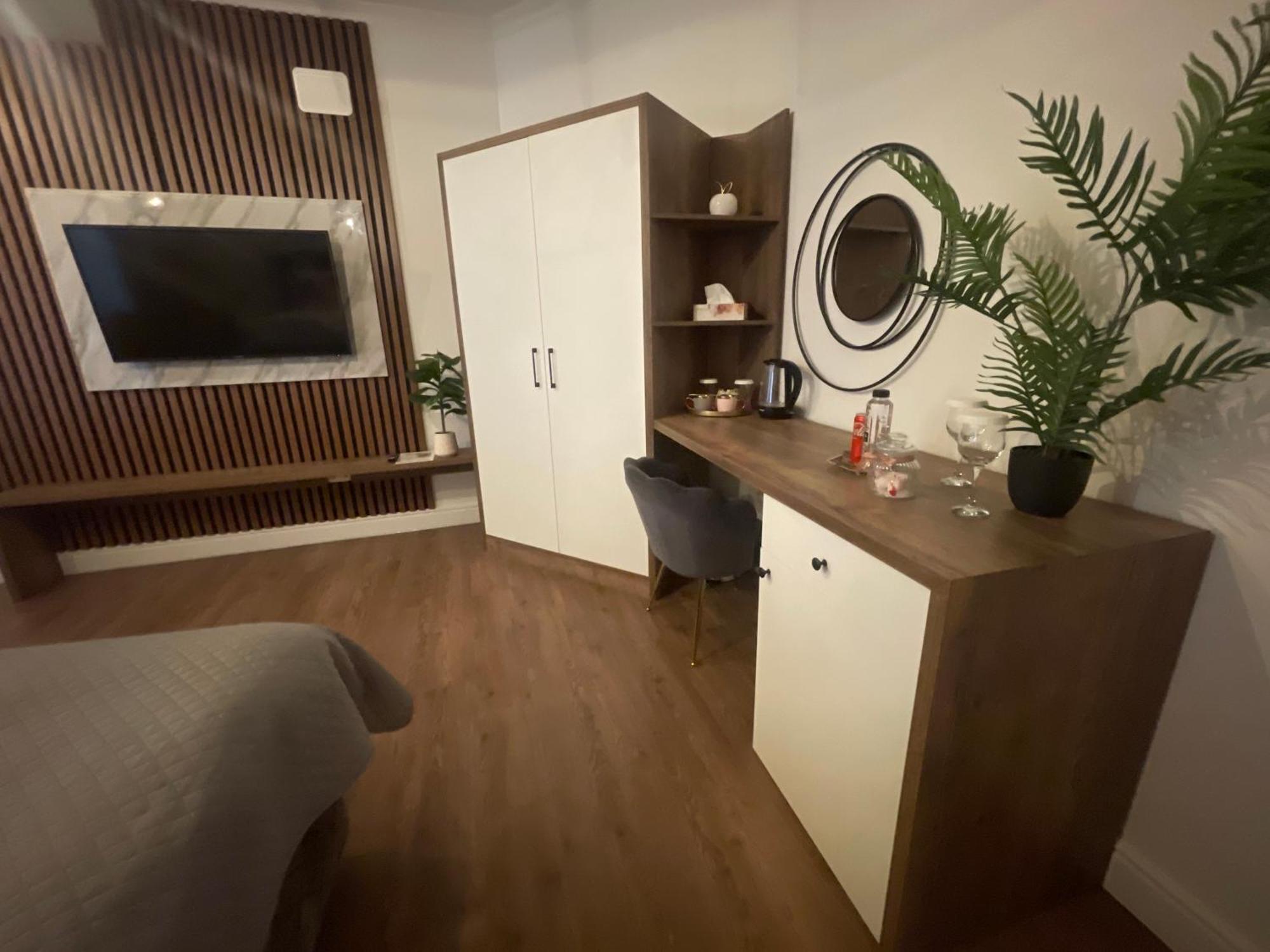 Luxuroom Sibiu Esterno foto