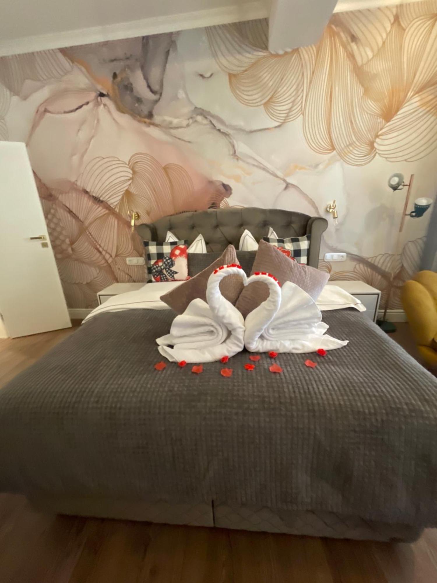 Luxuroom Sibiu Esterno foto
