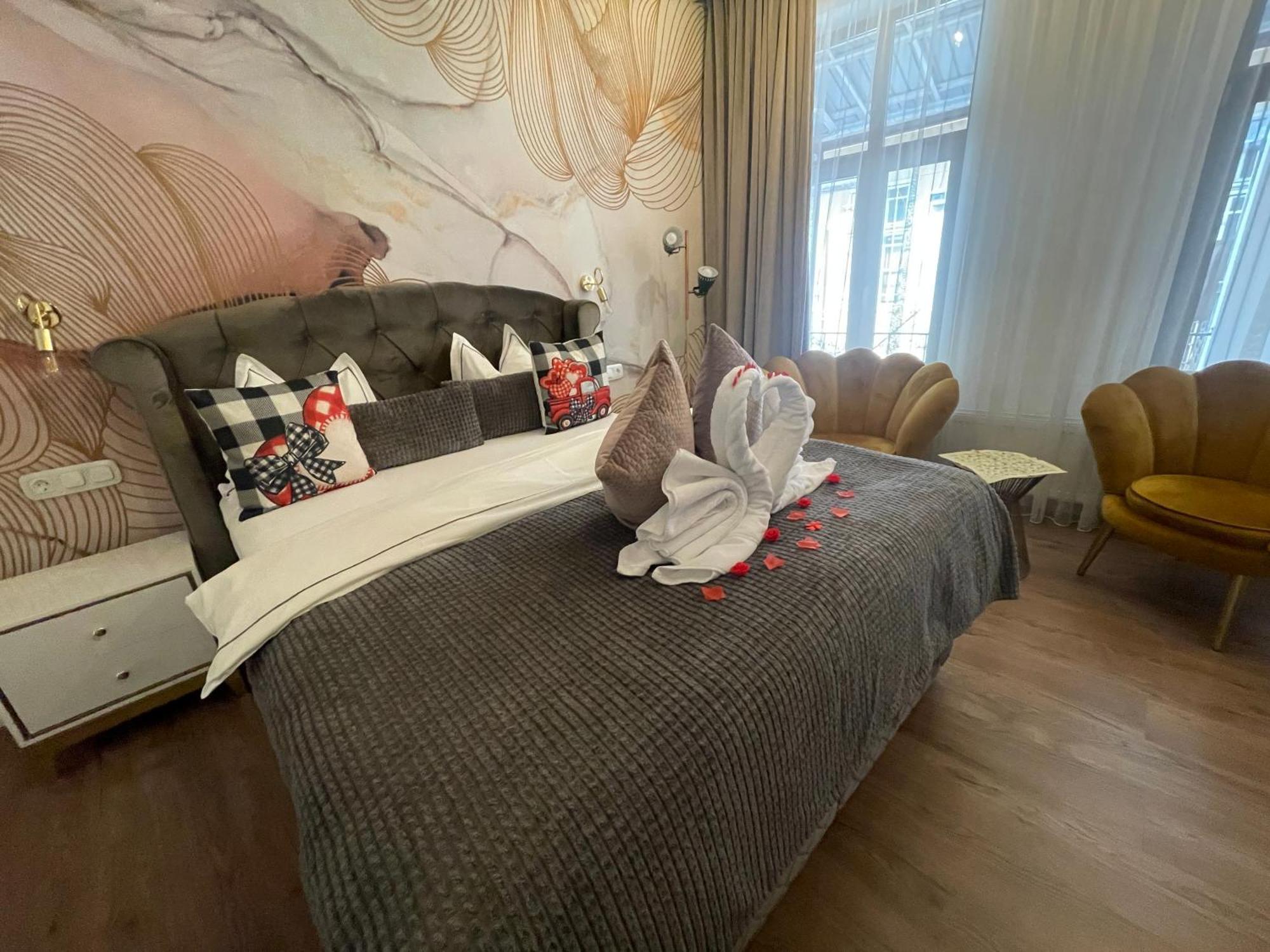 Luxuroom Sibiu Esterno foto