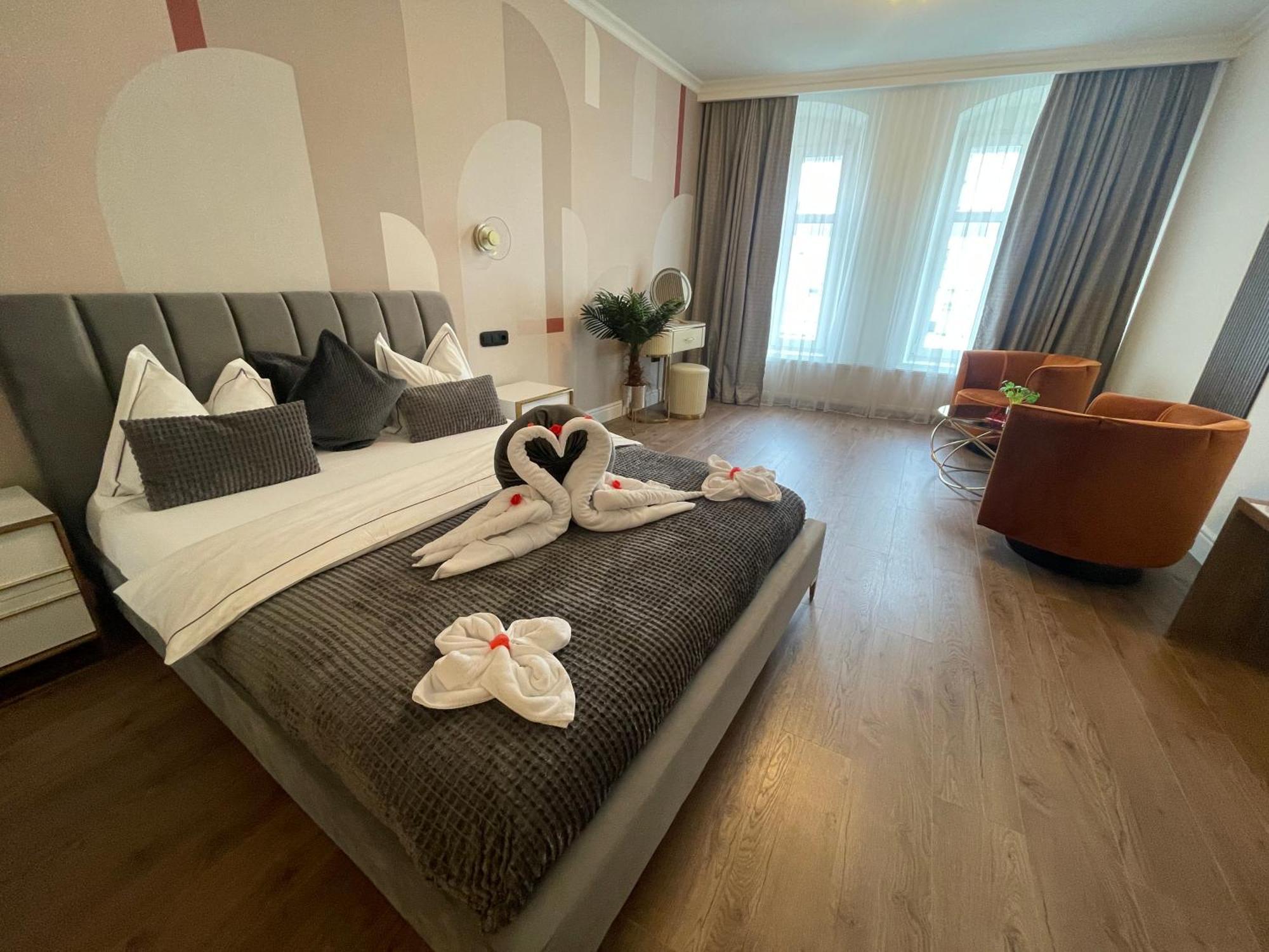 Luxuroom Sibiu Esterno foto